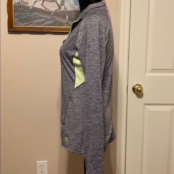 ❤️2 for $10 Long Sleeve Athletic Top - Picture 2 of 6